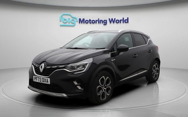 Used Renault Captur Techno 145 HP (106 kW) 2023 Black SUV