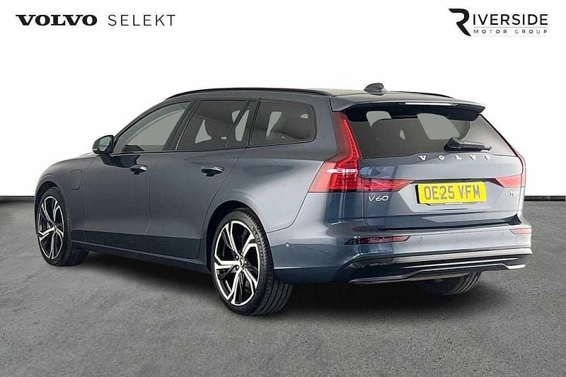 Used Volvo V60 Ultra 455 HP (334 kW) 2025 Denim blue Estate