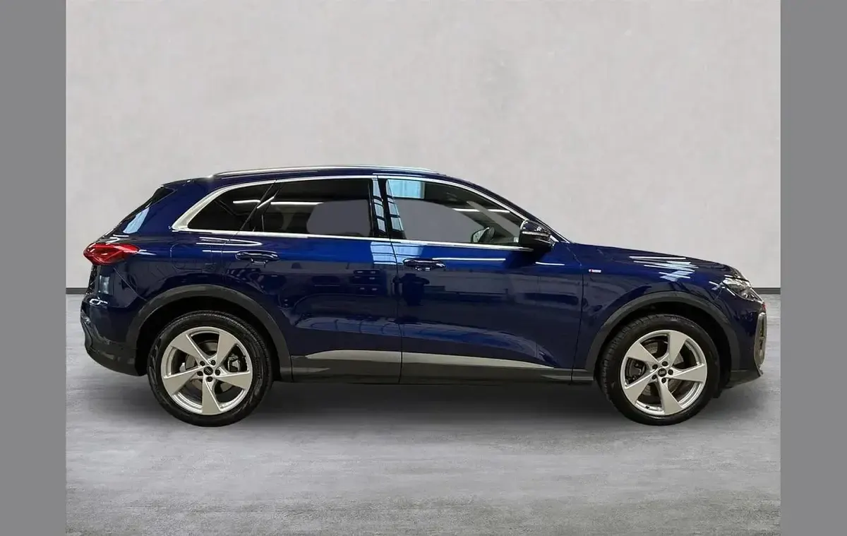 Used Audi Q5 S-Line 204 HP (150 kW) 2025 Blue SUV
