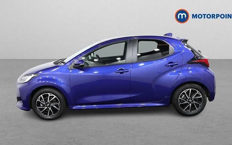 Used Toyota Yaris Hybrid Design 116 HP (85 kW) 2026 Hatchback