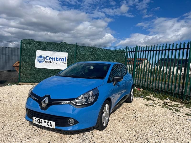 Used Renault Clio IV Dynamique 2014 Blue Hatchback