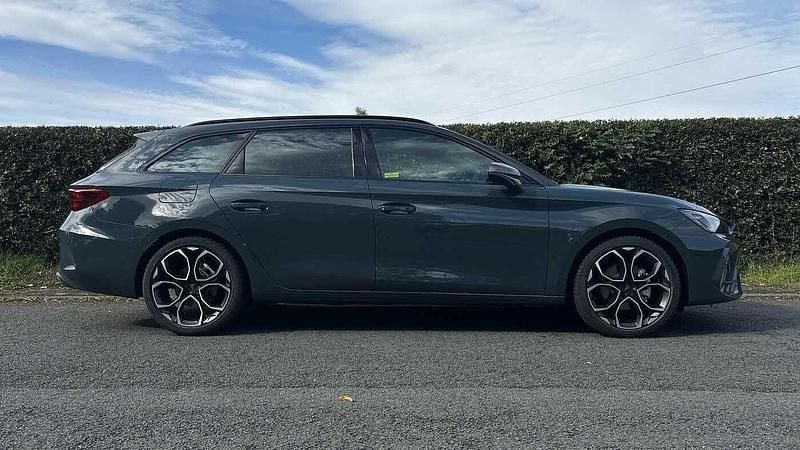 Used Cupra Leon 2025 Blue Estate