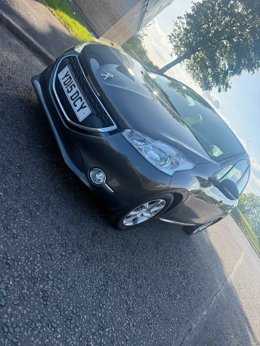 Second-hand Peugeot 208 Active 82 CP (60 kW) 2015 Gri Hatchback