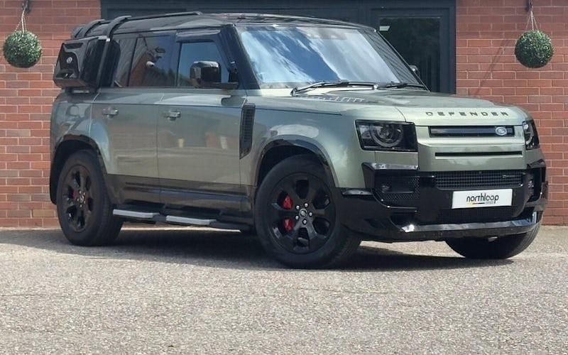 Used 2024 Land Rover Defender HSE Dynamic SUV | £59,995 (Super price) - Image 1/4