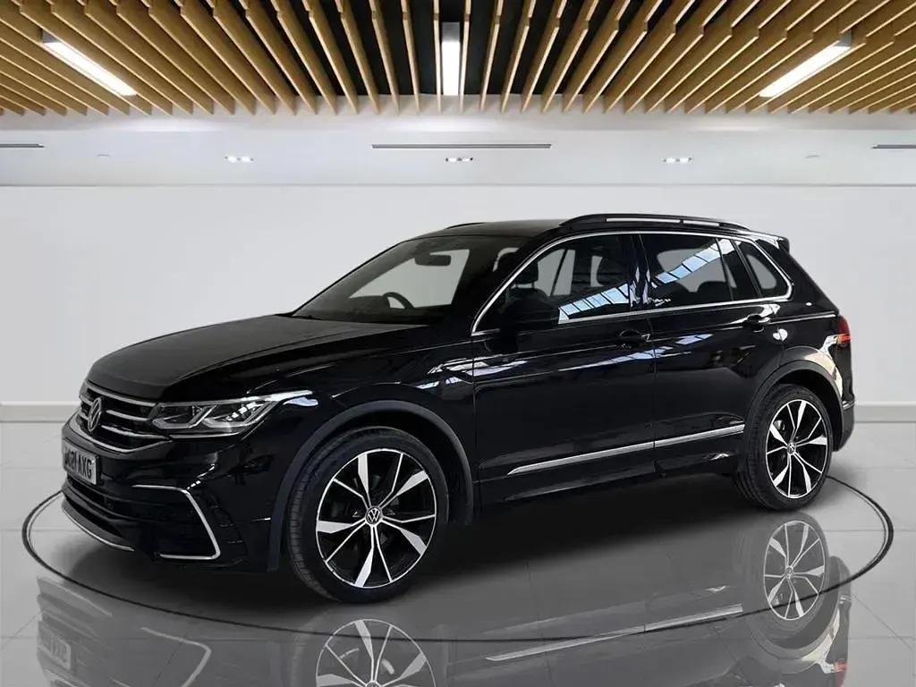 Used VW Tiguan R-line 150 HP (110 kW) 2021 Black SUV