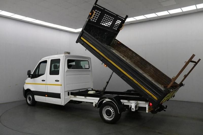 Used Mercedes Sprinter Progressive 145 HP (106 kW) 2021 White Van