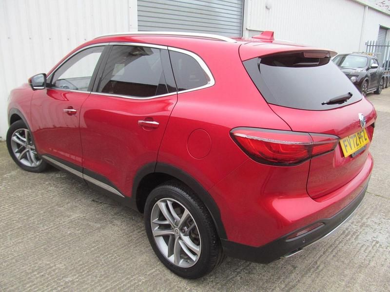 Used MG HS Exclusive 258 HP (189 kW) 2022 Red SUV