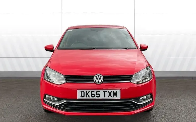 Used VW Polo SE 90 HP (66 kW) 2015 Hatchback