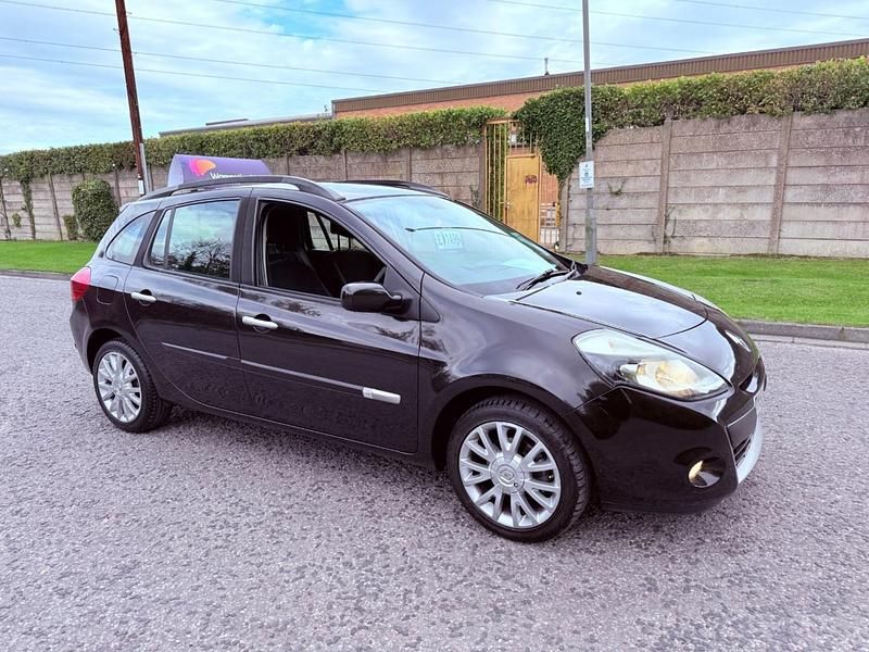 Black Used 2009 Renault Clio GrandTour Dynamique Estate | £1,299 (Expensive) - Image 1/4