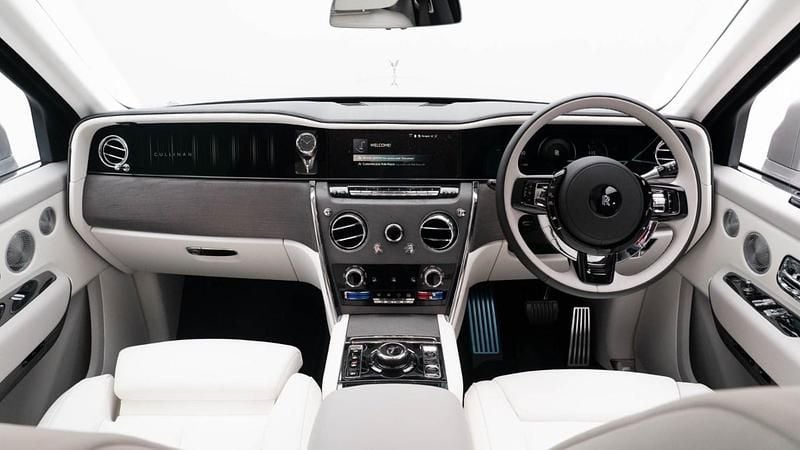 New Rolls Royce Cullinan 2026 SUV