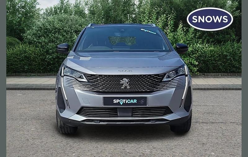 Usado Peugeot 5008 GT 131 HP (96 kW) 2023 Cinzento SUV