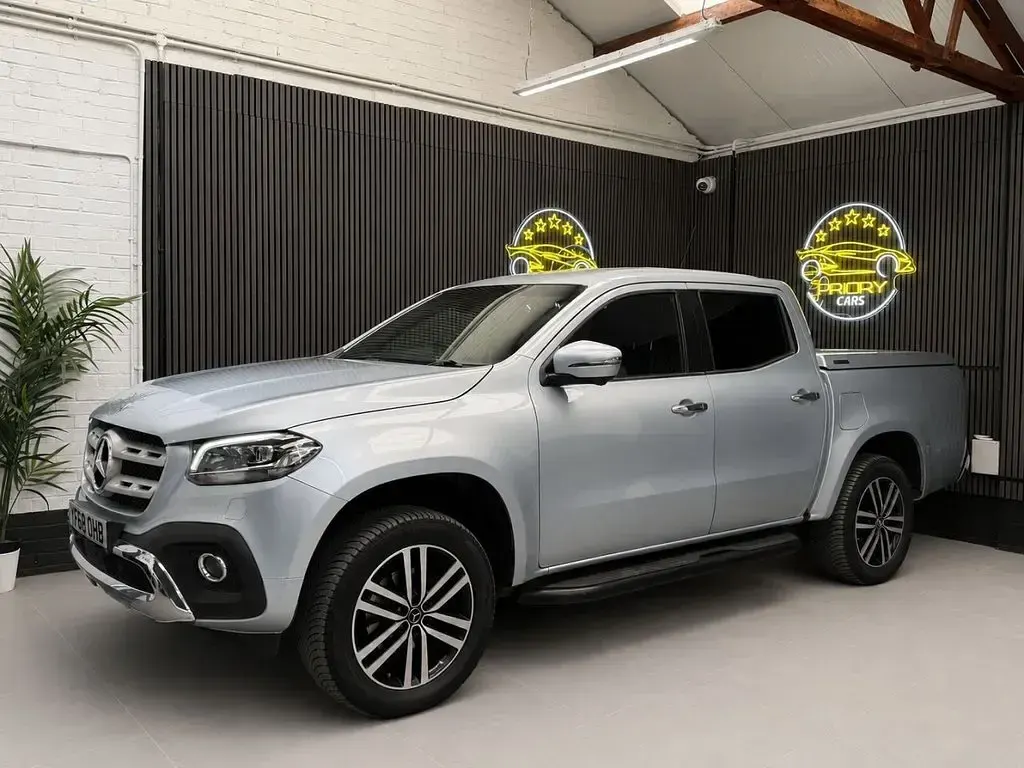 Used Mercedes X250 2018 Silver Pickup
