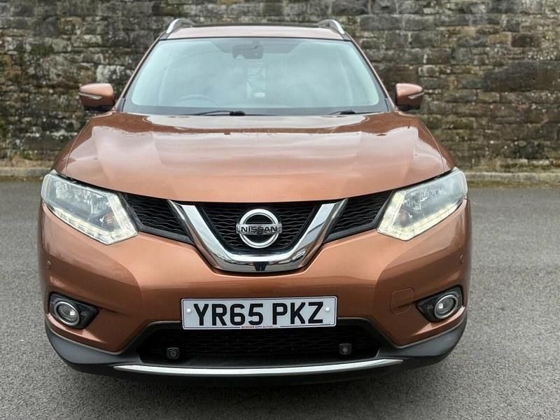 Used Nissan X-Trail N-TEC 130 HP (95 kW) 2015 Orange SUV
