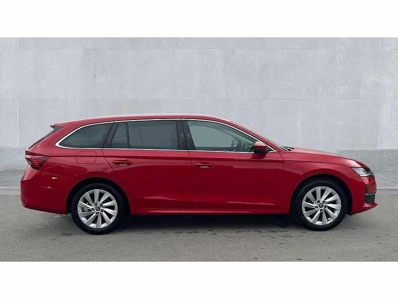 Used Skoda Octavia SE L 150 HP (110 kW) 2025 Red Estate