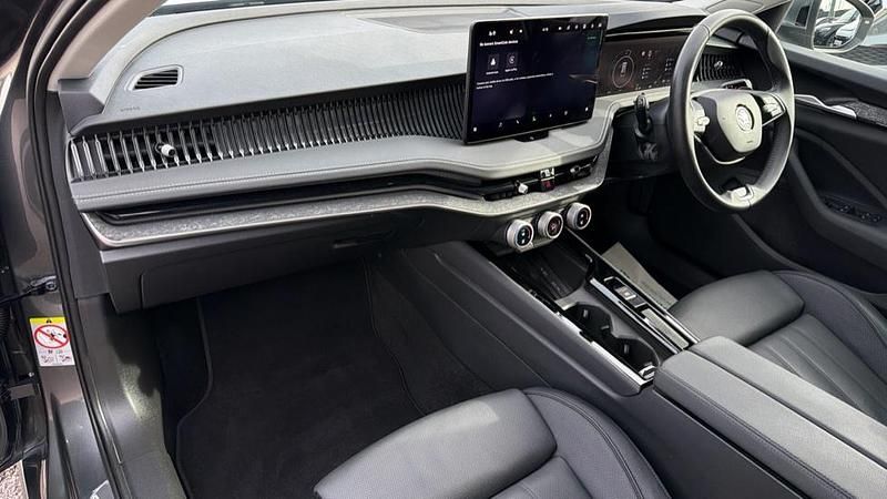 Used Skoda Superb SE L 204 HP (150 kW) 2024 Graphite grey