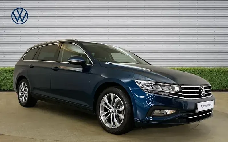 Used VW Passat SEL 150 HP (110 kW) 2023 Estate