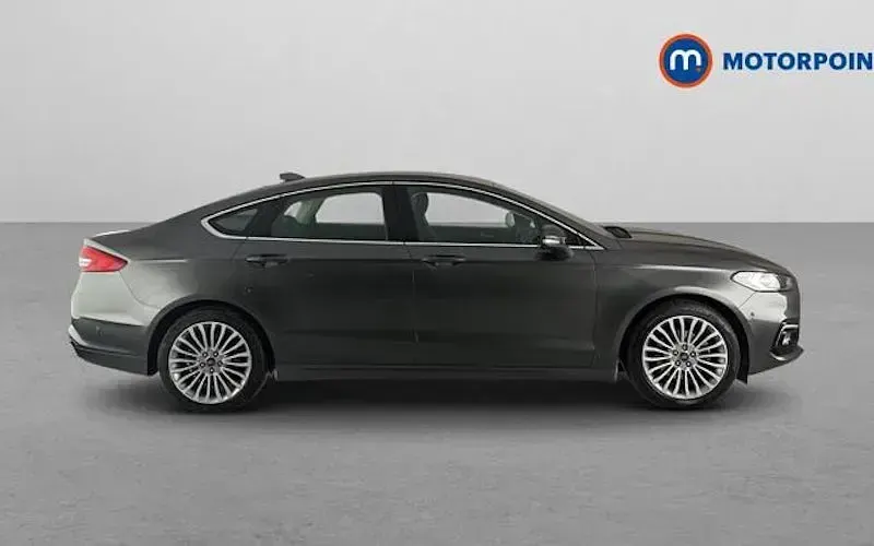 Used Ford Mondeo Titanium 188 HP (138 kW) 2021 Grey Sedan