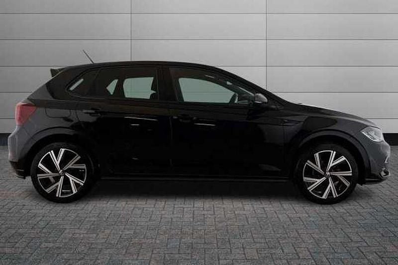 Used VW Polo R-line 95 HP (69 kW) 2023 Black Hatchback