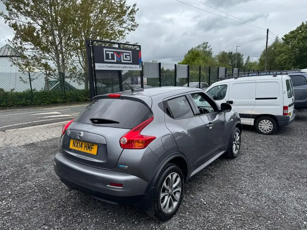 Used Nissan Juke Tekna 110 HP (80 kW) 2014 Grey SUV
