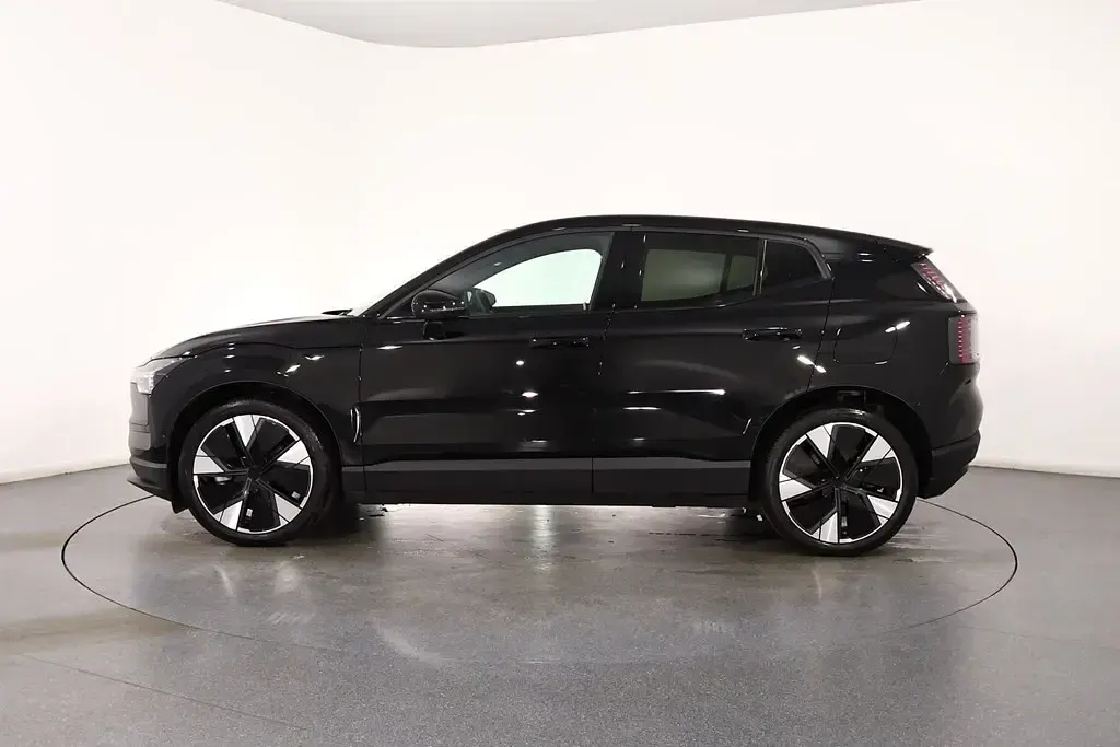 Used Volvo EX30 Performance 310 kW (422 HP) 2025 SUV