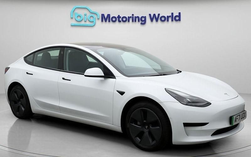 Used 2021 Tesla Model 3 Standard Range Sedan | £17,300 (Fair price) - Image 1/4