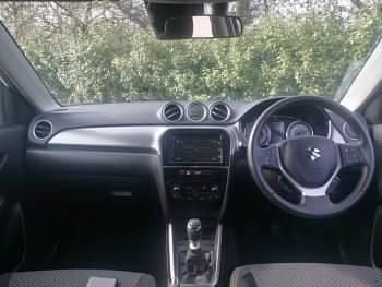 Used Suzuki Vitara SZ-T 129 HP (94 kW) 2023 White SUV