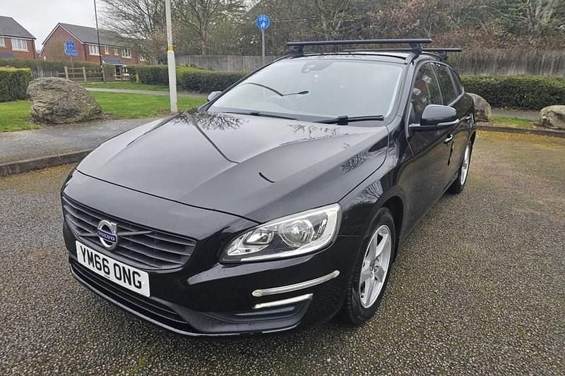 Used Volvo V60 Business Edition 120 HP (88 kW) 2017 Estate