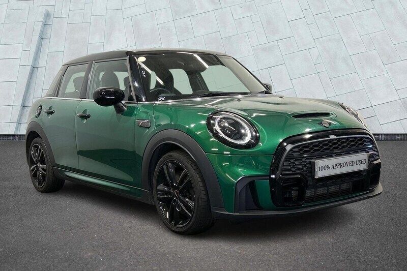Green Used 2022 Mini Cooper S Hatch Hatchback | £17,200 (Good price) - Image 1/3