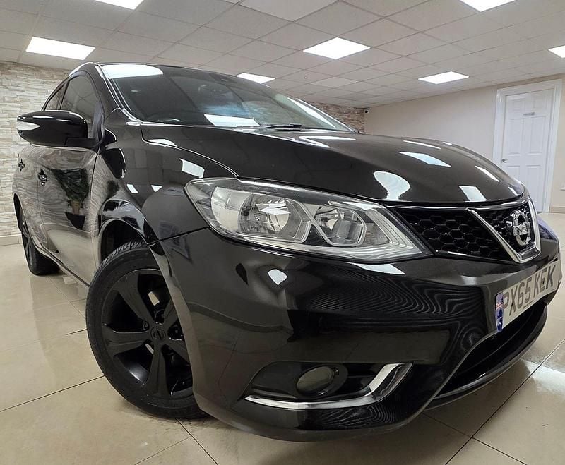 Black Used 2015 Nissan Pulsar Acenta Hatchback | £3,250 (Fair price) - Image 1/4