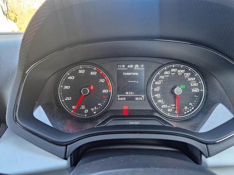 Used Seat Arona SE Technology 2022 Blue SUV