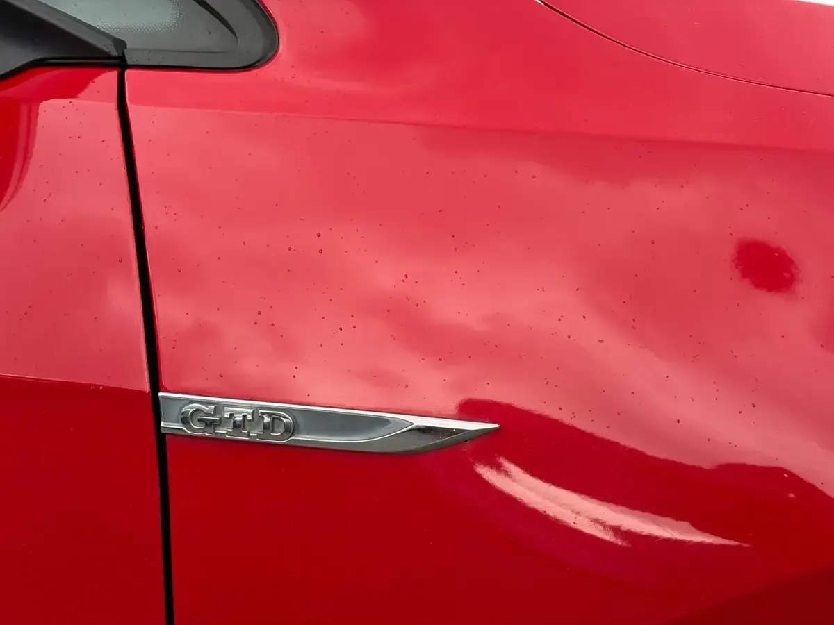 Used VW Golf VII GTD 2016 Red Hatchback