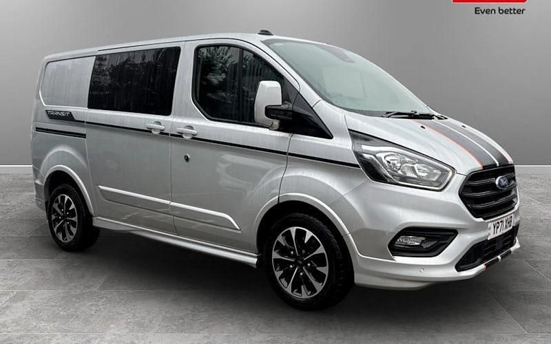 Used Ford Transit Custom Sport 185 HP (136 kW) 2021 Van