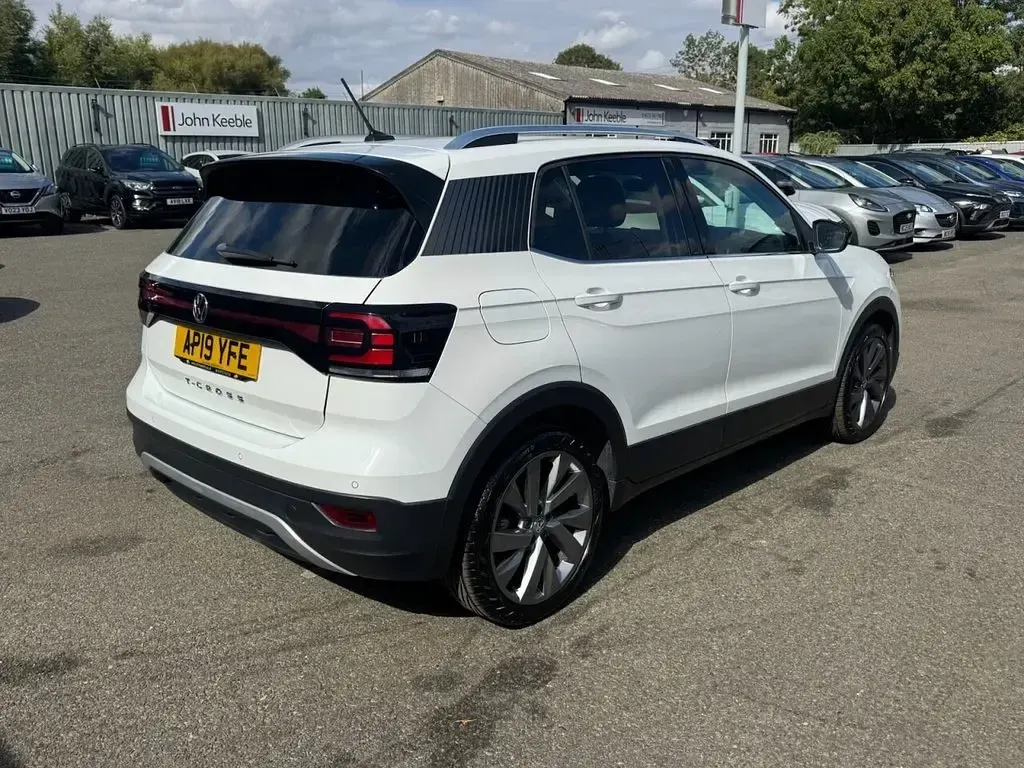 Used VW T-Cross Edition 115 HP (84 kW) 2019 White SUV