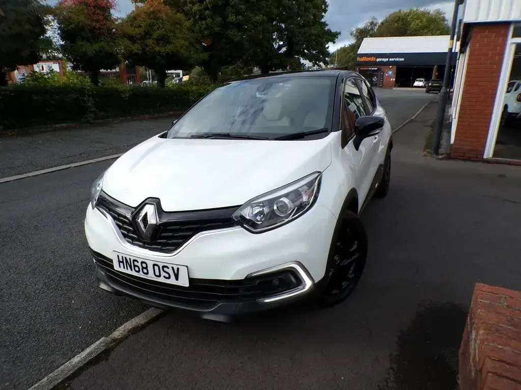 Używany Renault Captur Iconic 90 KM (66 kW) 2018 Biały SUV