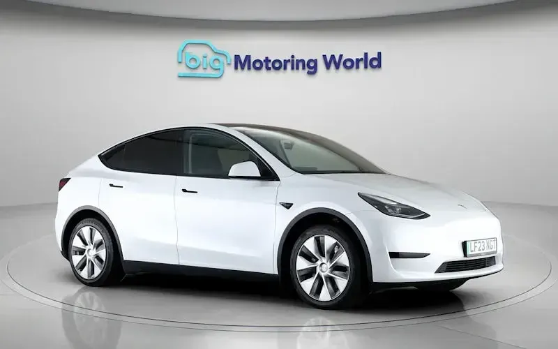 Used Tesla Model Y RWD 254 kW (346 HP) 2023 White SUV
