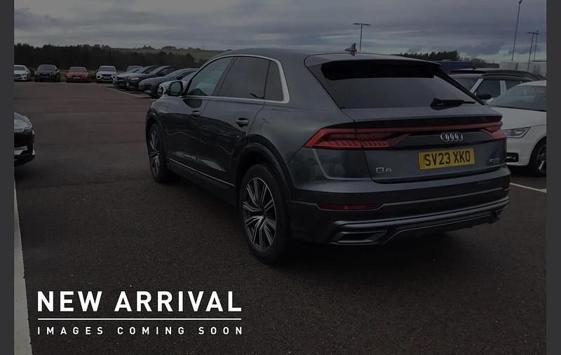 Used Audi Q8 S-Line 281 HP (206 kW) 2023 Grey SUV