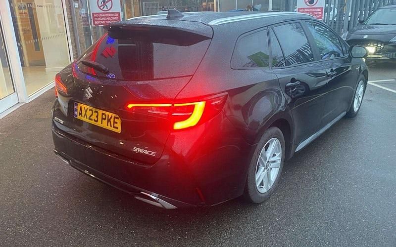 Used Suzuki Swace 140 HP (102 kW) 2024 Estate