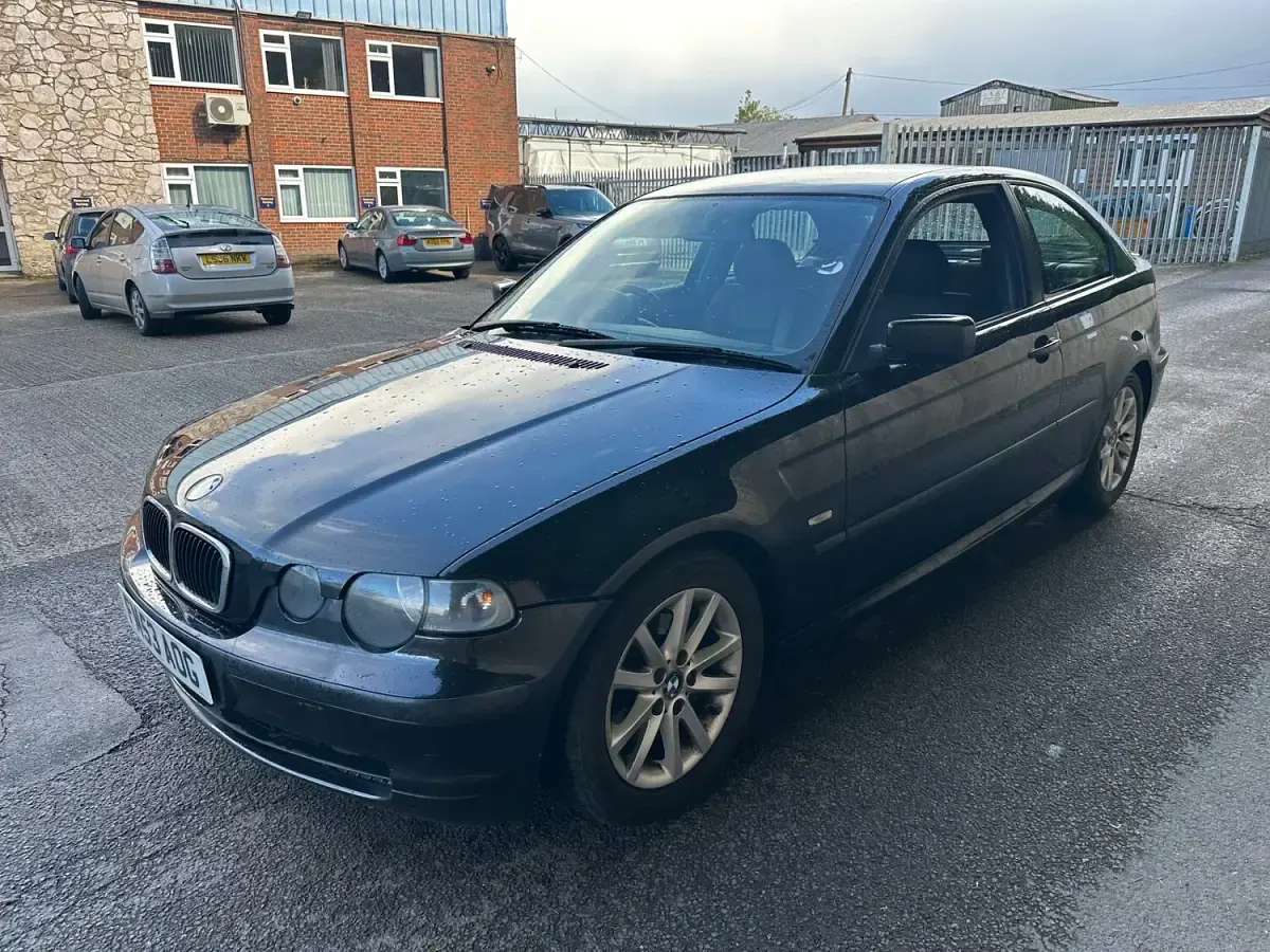 Used BMW 316 Compact 2003 Black Hatchback