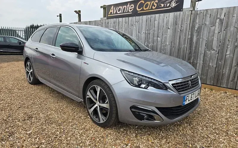Used Peugeot 308 SW GT-line 120 HP (88 kW) 2016 Estate