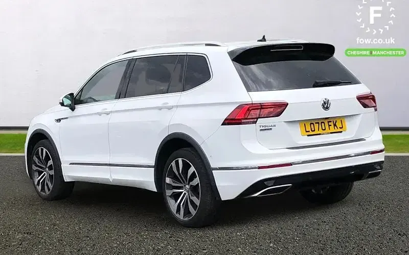 Used VW Tiguan Allspace R-line 150 HP (110 kW) 2021 White SUV