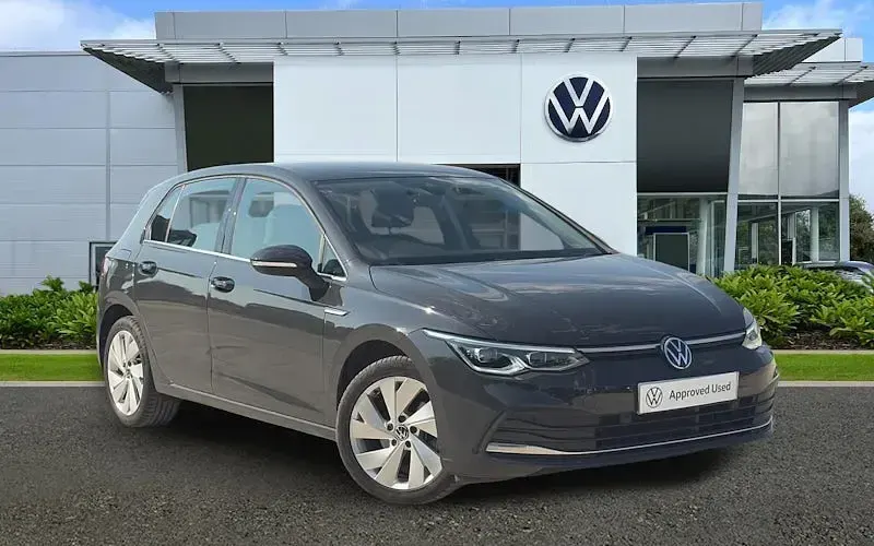 Used VW Golf VIII Style 150 HP (110 kW) 2024 Hatchback