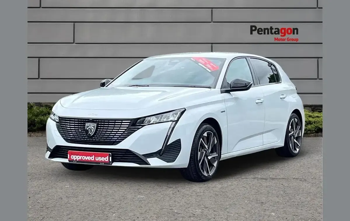 Used Peugeot 308 Allure Premium 177 HP (130 kW) 2023 White Hatchback