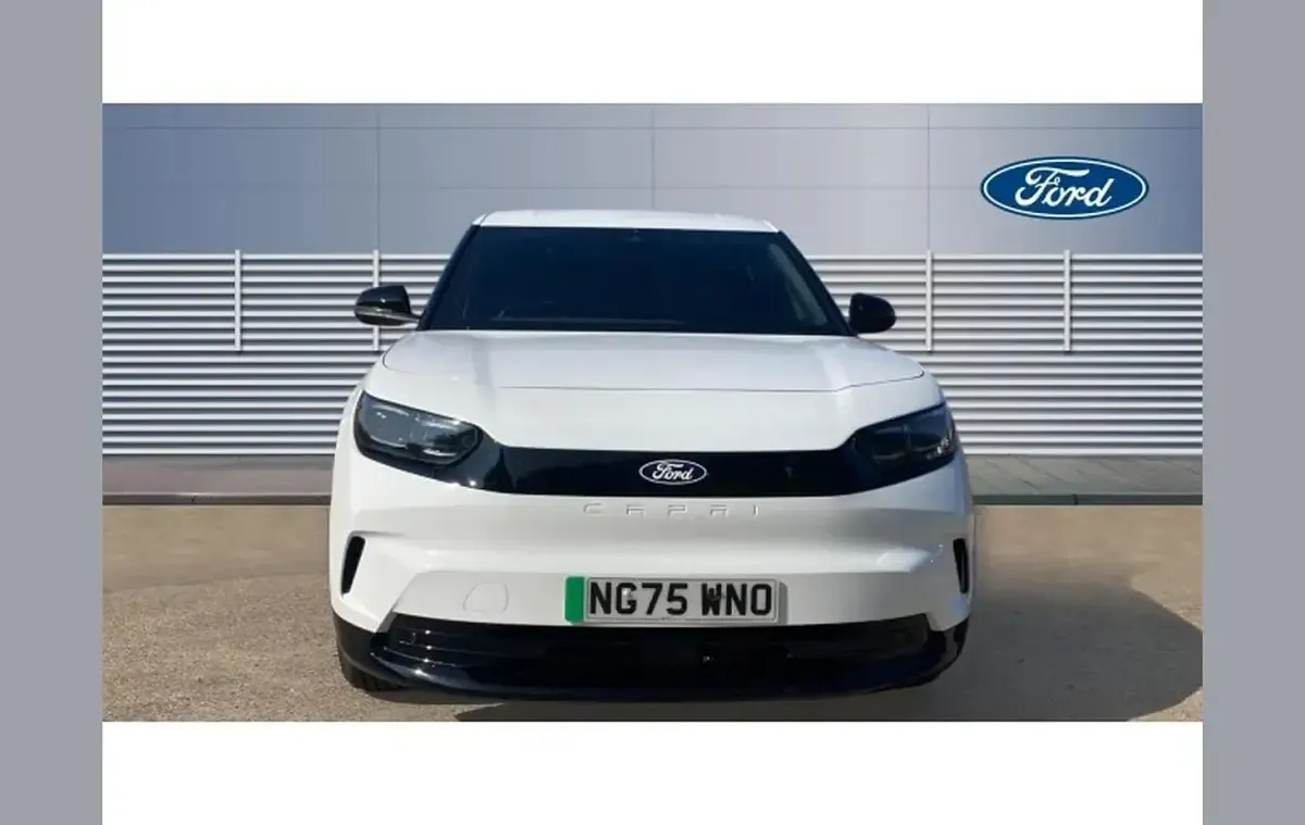 Used Ford Capri Select 210 kW (286 HP) 2025 White SUV