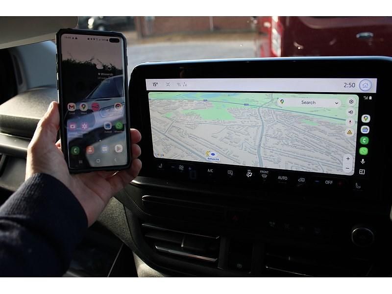 Used Ford Tourneo Titanium 130 HP (95 kW) 2021 Blue MPV