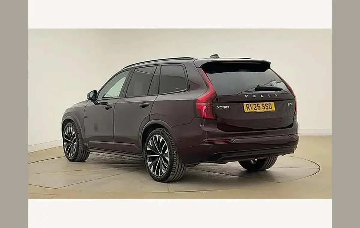 Used Volvo XC90 Ultra 455 HP (334 kW) 2025 Red SUV