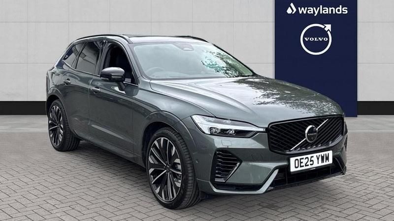 Green Used 2025 Volvo XC60 Ultra SUV | £61,940 - Image 1/4