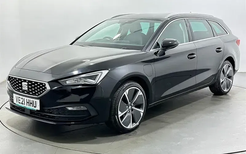 Used Seat Leon XCELLENCE Lux 204 HP (150 kW) 2021 Black Estate