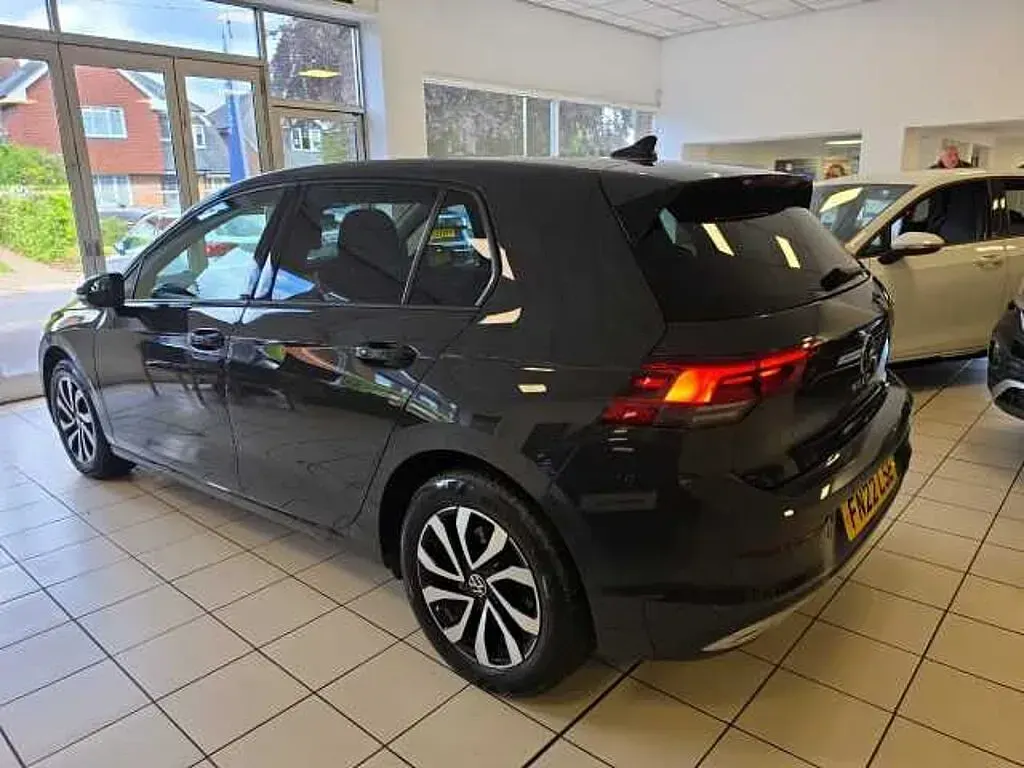 Used VW Golf VIII Active 150 HP (110 kW) 2022 Grey Hatchback