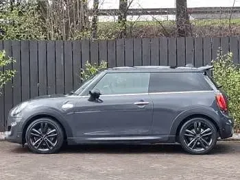 Begagnad Mini Cooper S Sport 192 HK (141 kW) 2020 Grå Halvkombi