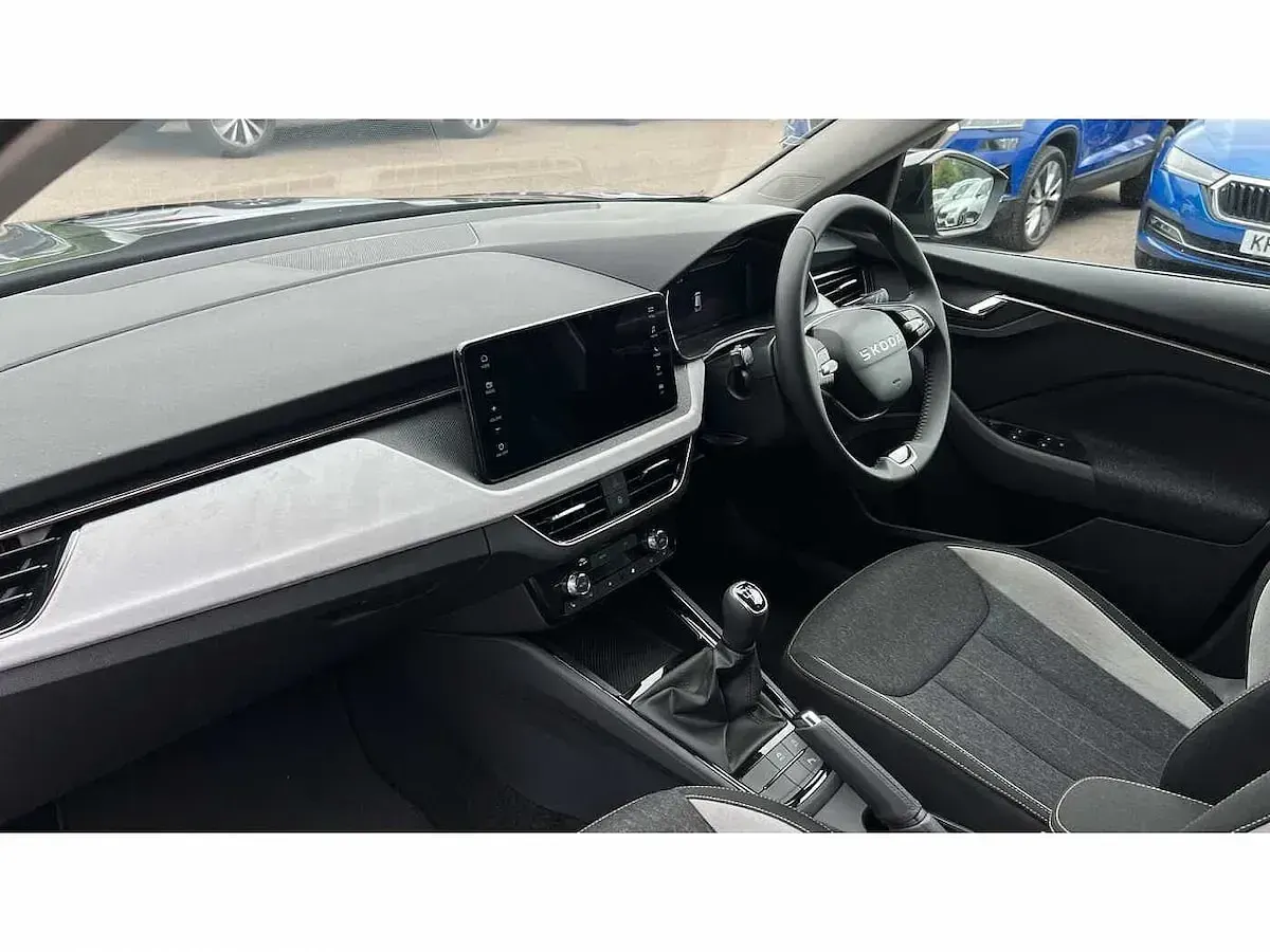 Used Skoda Kamiq SE L 85 HP (62 kW) 2026 Black magic pearl effect SUV